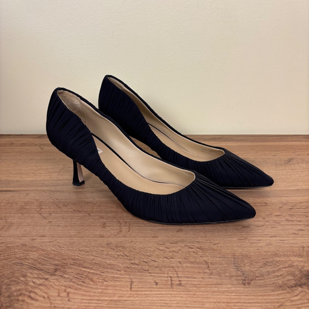 BADGLEY MISCHKA Verity Pointed Toe Ruched Pump Black Fabric Women Size 10 Formal